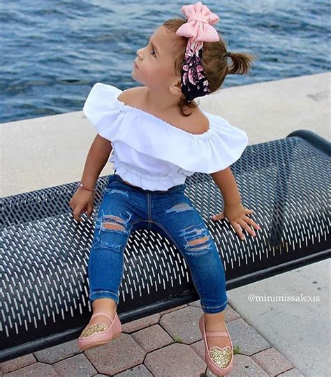 15 cutest fall toddler outfits for girls. Post by kidzootd on Instagram | Vibbi | Toddler girl style ...