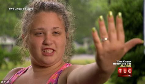 Honey Boo Boo Wins Pie Eating Contest On Her Show Daily Mail Online