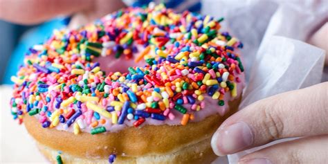 How to spell doughnut versus donut - Business Insider