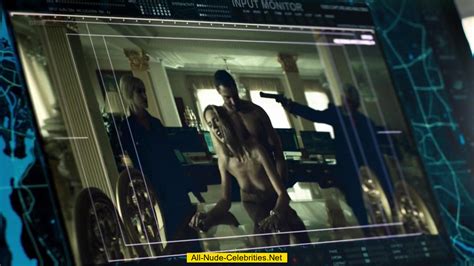 Fanny Muller Fully Nude In Strike Back