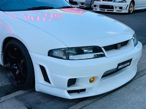 Nissan Skyline Bcnr33 Gt R V Spec For Sale 3511 Garage Defend