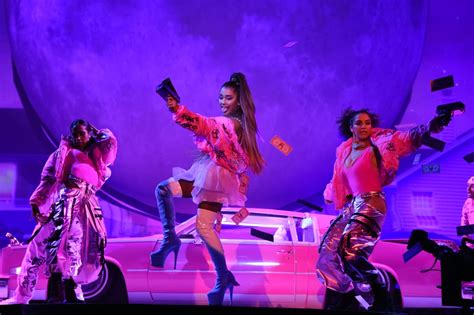 Ariana Grande Sweetener World Tour Pictures Popsugar Celebrity Uk