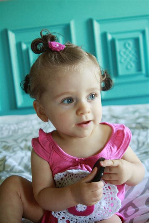 See our top picks for the best baby bathtubs and inserts. Miller Moments: happy 8 months, baby girl!