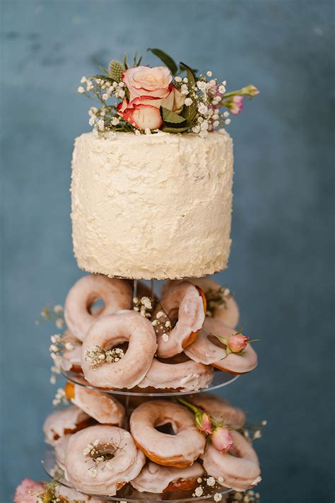Doughnut Wedding Cakes In Staffordshire Sam And Louise Photography