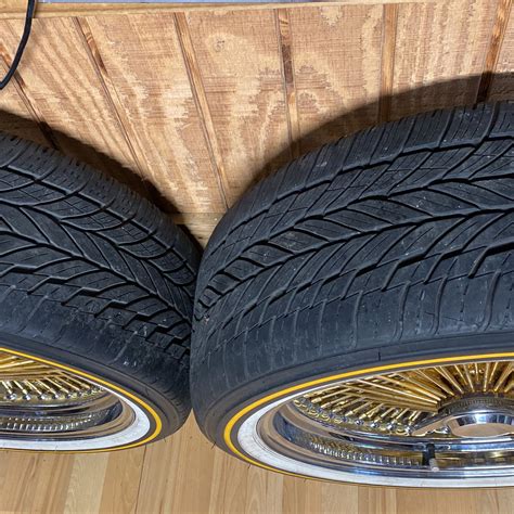 20 Inch Daytons Center Gold On Vogue Tires For Sale In Miami Fl Offerup
