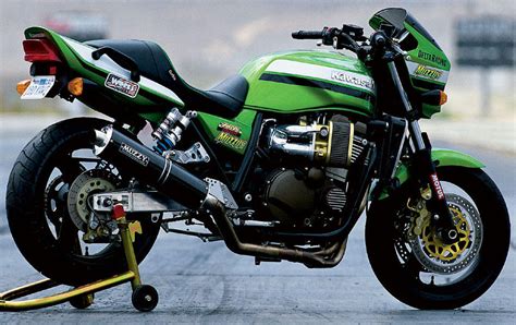 Rent & test before you buy on riders share. Custom Kawasaki ZRX 1200 - MVAgusta.net