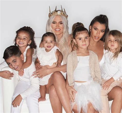 THE KARDASHIAN-JENNER MOMS POSE WITH ALL OF THEIR KIDS IN THE FAMILY'S ANNUAL 'CHRISTMAS CARD 
