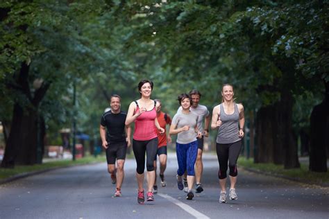 Study Shows That Group Runs Can Make You Smarter