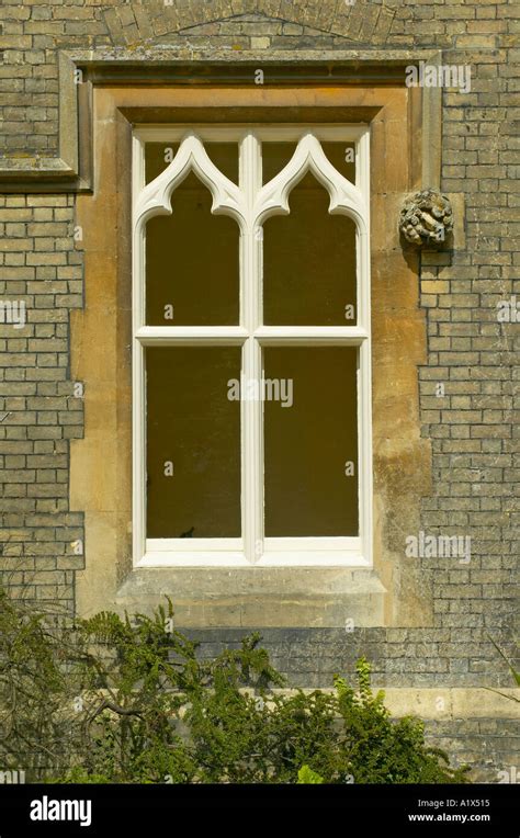 Victorian Sash Window Hi Res Stock Photography And Images Alamy