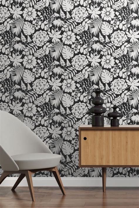 Bold Floral By Albany Ebony Wallpaper Wallpaper Direct Floral