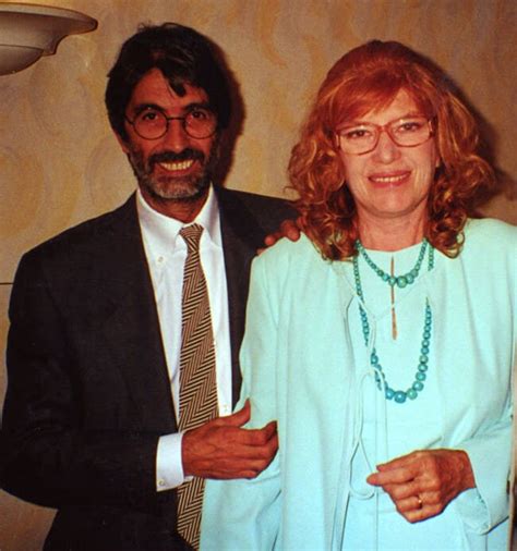Età, moglie, figli, malore avuto nel 2014 andrà in onda oggi, martedì 23 febbraio 2021, in prima serata su rai1. Chi è il marito di Monica Vitti, Roberto Russo- Solonotizie24