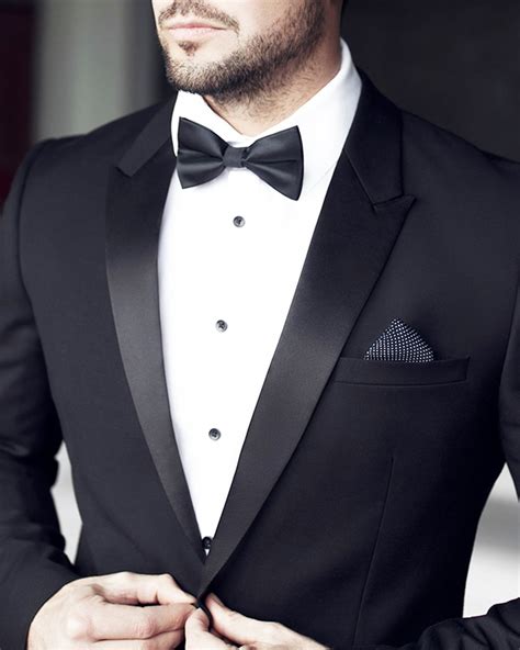 The Most Popular Groom Suits