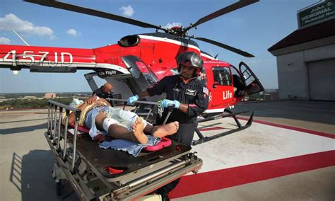 Life Flight Saving Lives For Four Decades Houston Chronicle