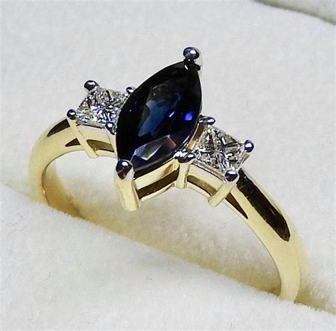 1 2CT Marquise Cut Natural Blue Sapphire Diamond Engagement Ring In
