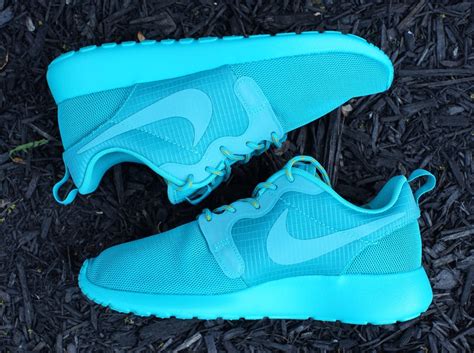 Nike Roshe Mint Greensave Up To 17