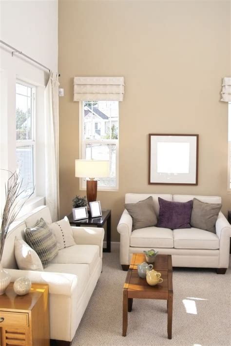 While natural light is usually the favorite. 7 Simple Tips to Decorate a Small Living Room