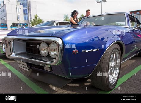 1967 Pontiac Firebird Stock Photo - Alamy
