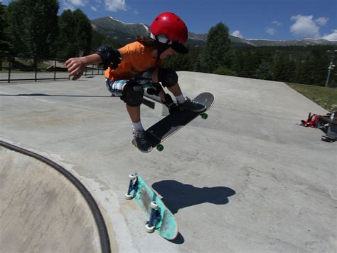 Braille was founded on the mission to push skateboarding all over the world and introduce new people to the joys of riding a board. Five Skateboarding Fundamentals for Kids - Skateboard Programs