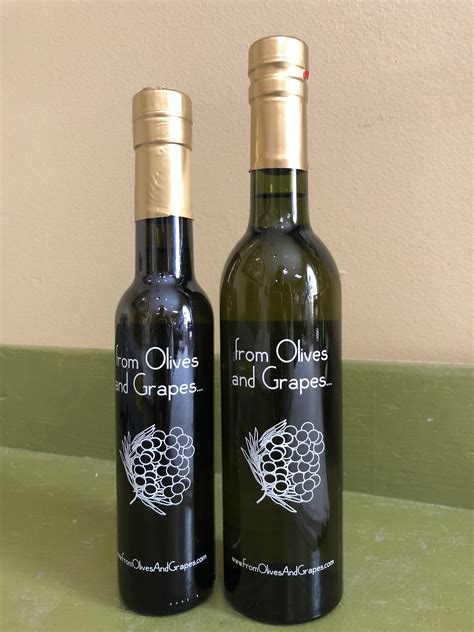 Tuscan Herb Flavored Olive Oil From Olives And Grapes