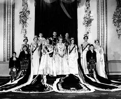 Queen Elizabeth Iis Coronation In Pictures Politico