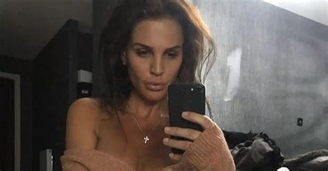 Danielle Lloyd Launches Another X Rated Site And Begs Fans To Buy Her Gifts Off Her Wish List