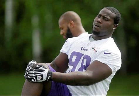 Minnesota Vikings Letroy Guion Returns To Practice Twin Cities