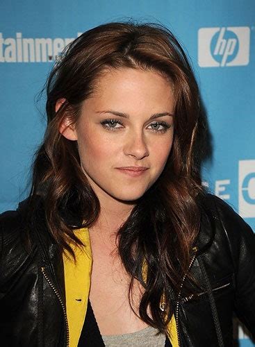 Did You Know Twilights Kristen Stewart Used To Be A Blonde Glamour