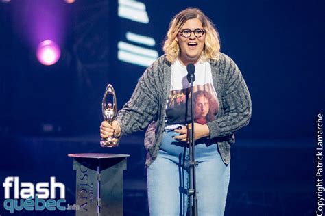 L'adisq a également annoncé qu'elle rendrait hommage à l'attachée de presse francine chaloult durant le gala de l'industrie, tenu juste avant le premier gala, au club. ADISQ 2016 ! Le gala et les gagnants