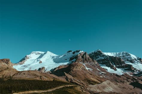 The great collection of 4k wallpaper microsoft for desktop, laptop and mobiles. File:LagunaHIke (Unsplash Xo3uIN Q1Y0).jpg (Unsplash ...
