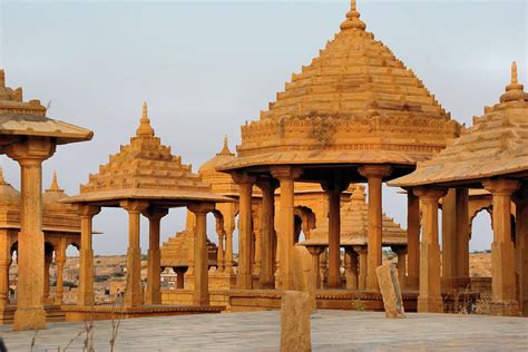 Top 10 Best Tourist Places in India
