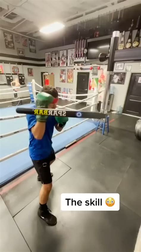 Boxing While Blindfolded Rtoptalent