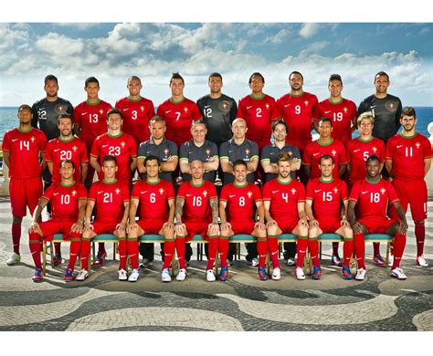 Página oficial da seleção portuguesa de futebol. Divulgada a foto oficial da seleção nacional