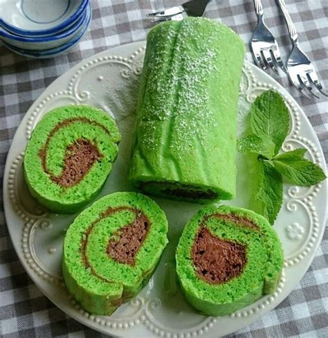 Cara Membuat Resep Bolu Gulung Pandan