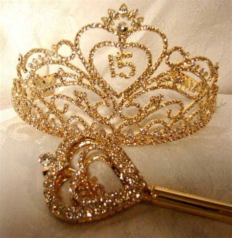 Quinceanera Crow And Scepter And Scepters Are Being Compiled To