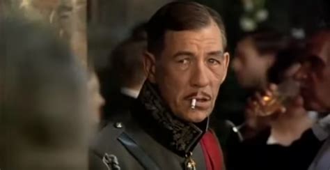 Ici le cinèaste richard loncraine transpose l'action dans une angleterre. Ian McKellen 77th birthday: X-Men, Lord Of The Rings ...