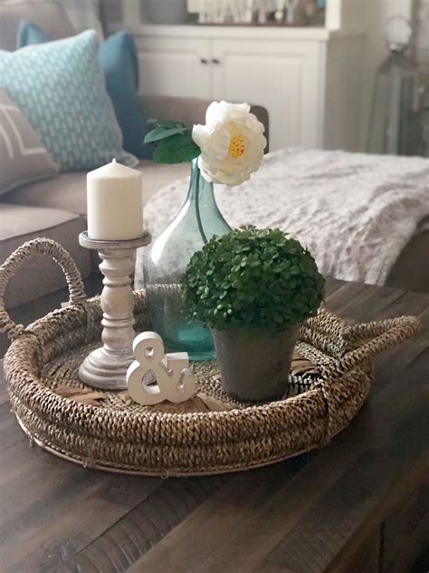 Then see how our readers used these tips in their tablescapes. Coffee table decor | Decorating coffee tables, Table ...