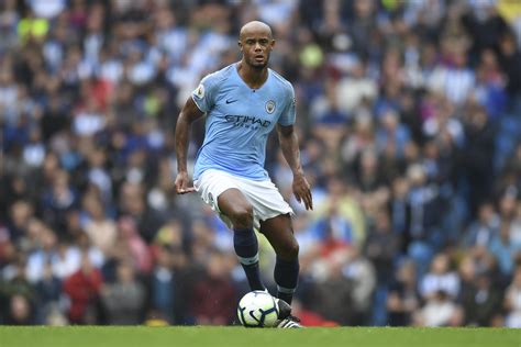 vincent kompany will not get new manchester city contract based on sentimental reasons says pep