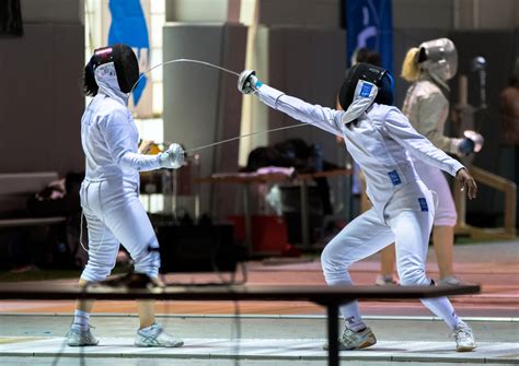 Nationally Ranked Temple Fencing Improves To 14 6 The Temple News