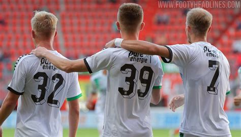 Fc twente feyenoord heerenven nec nijmegen psv. Einzigartiges FC Twente 20-21 Ausweichtrikot enthüllt ...
