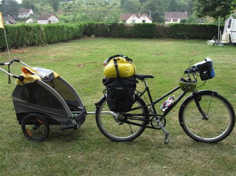 Suchen sie patria terra bei den großen preisvergleich portalen gleichzeitig! Patria Terra y remolque Burley Solo. | Cicloturismo ...
