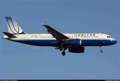 N441ua United Airlines Airbus A320 232 Photo By Parisot Frédéric Id
