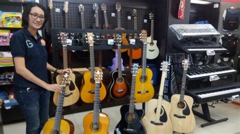 257 likes · 1 talking about this · 479 were here. Toko Buku Gramedia Terima Pesanan Alat Musik Harganya ...