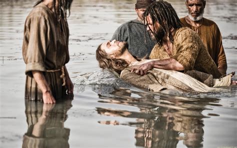 The life story of jesus is told from his humble birth through his teachings, crucifixion and ultimate resurrection. Son Of God Movie HD Wallpapers