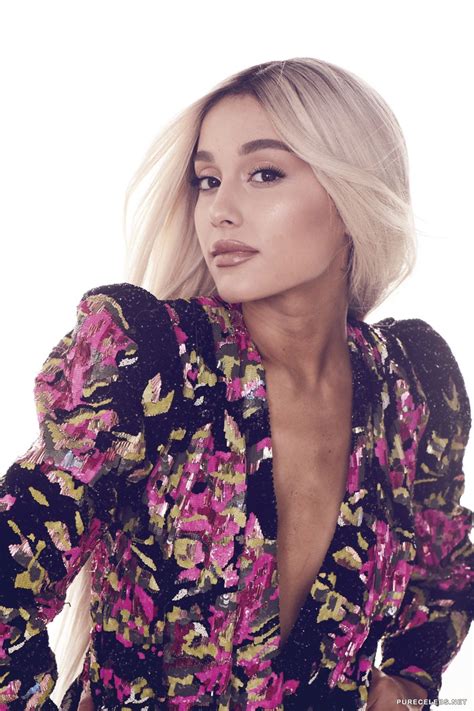 Ariana Grande Topless Covered And Sexy For Elle Magazine 2018