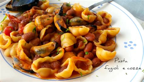 Ricette con cozze (ricette in cui le cozze sono uno degli ingredienti principali). Ricerca Ricette con Fagioli e cozze - GialloZafferano.it