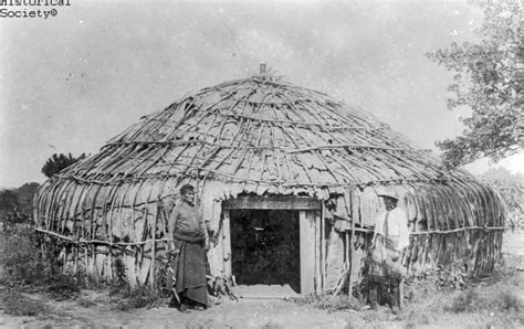 Native American Indian Pictures Native American Houses And Lodges