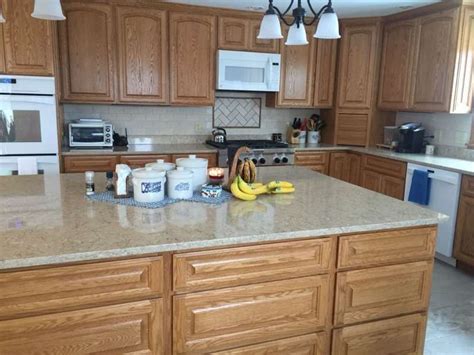 Maybe you would like to learn more about one of these? 10+ Beautiful Quartz Countertops With Oak Cabinets ...