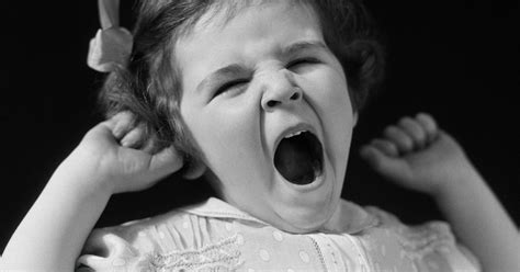 Why Do We Yawn Is Yawning Contagious What To Know