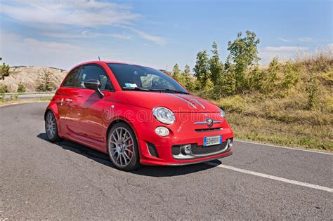 Discover the whole range of ferrari scale models and replicas available online. Abarth 695 Tributo Ferrari Editorial Image - Image: 33335490