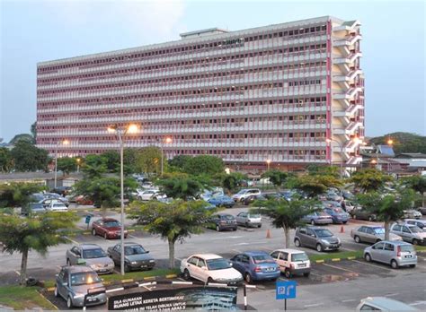 Hospital tengku ampuan afzan, kuantan. Health D-G: Umrah pilgrim tests positive for MERS-CoV ...